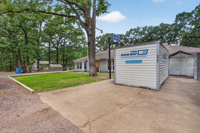 114 Forrest Oaks Drive, Gun Barrel City, TX 75156