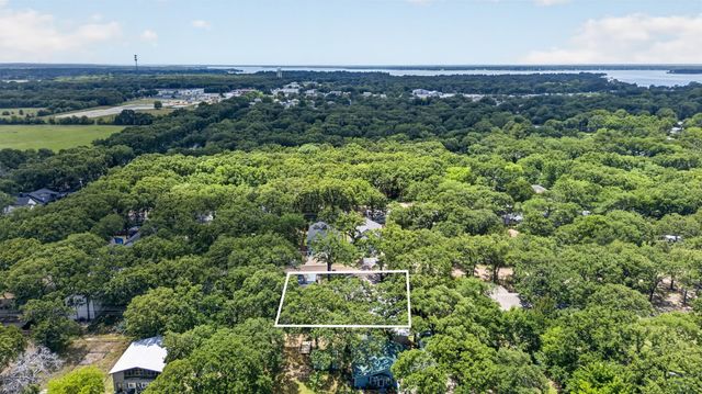 114 Forrest Oaks Drive, Gun Barrel City, TX 75156