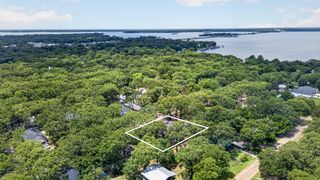 114 Forrest Oaks Drive, Gun Barrel City, TX 75156