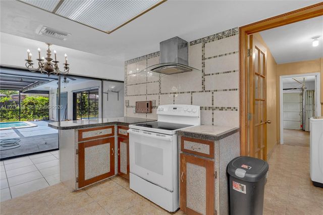 16501 SW 102nd Court, Miami, FL 33157