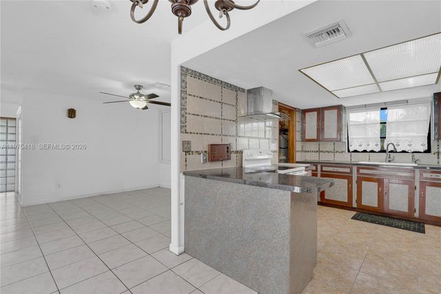 16501 SW 102nd Court, Miami, FL 33157