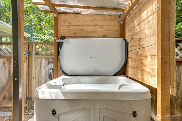 10505 Minterwood Drive NW, Gig Harbor, WA 98329