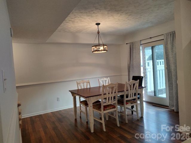 8510 Castle Pine Court, Charlotte, NC 28226