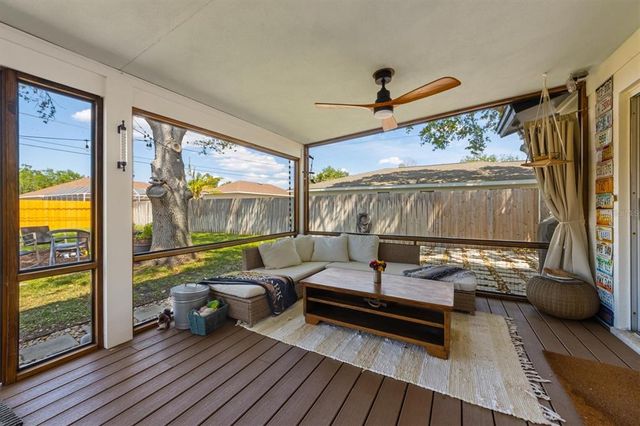 5704 2ND AVENUE DRIVE NW, Bradenton, FL 34209