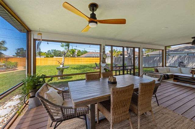 5704 2ND AVENUE DRIVE NW, Bradenton, FL 34209
