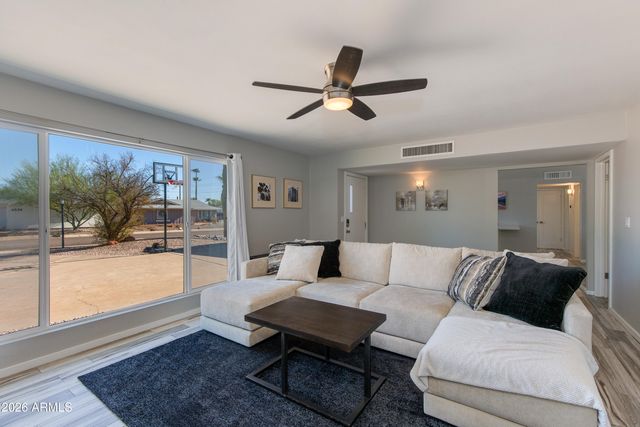 6537 E PALM Lane, Scottsdale, AZ 85257