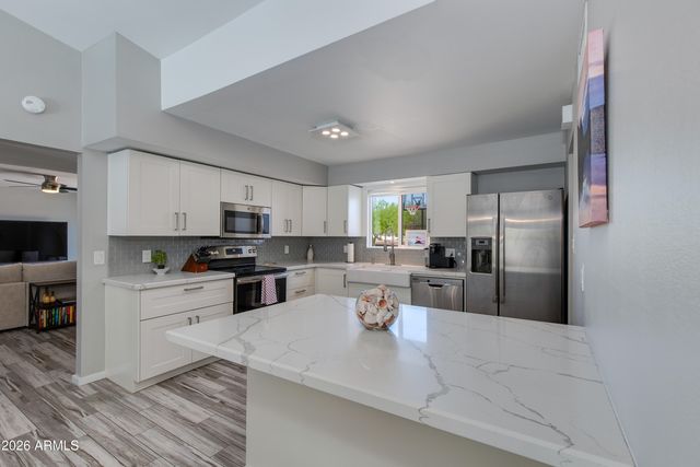 6537 E PALM Lane, Scottsdale, AZ 85257