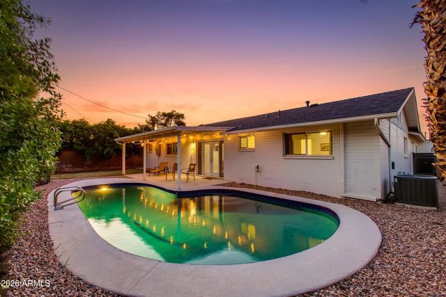 6537 E PALM Lane, Scottsdale, AZ 85257