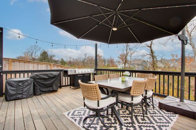 614 Conifer Dr, Spring Hill, TN 37174