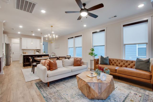 614 Conifer Dr, Spring Hill, TN 37174