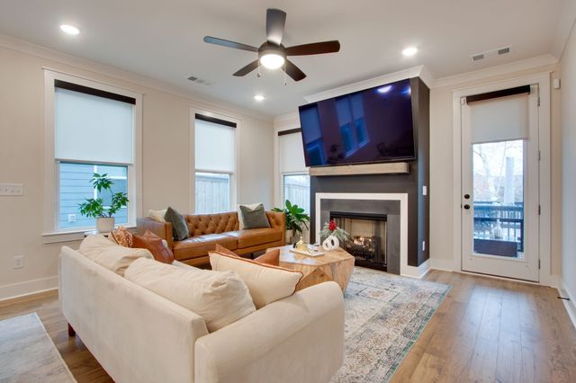 614 Conifer Dr, Spring Hill, TN 37174