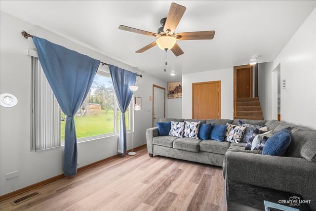 29 ELM Avenue, Fox Lake, IL 60020