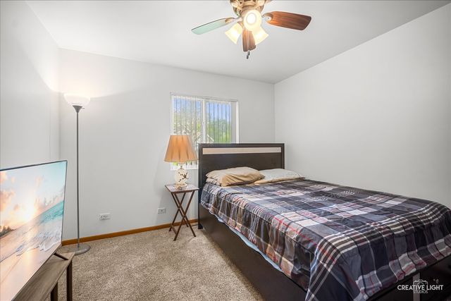 29 ELM Avenue, Fox Lake, IL 60020