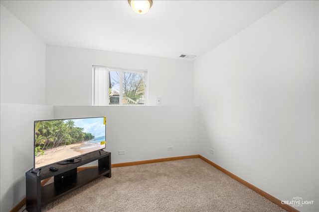 29 ELM Avenue, Fox Lake, IL 60020