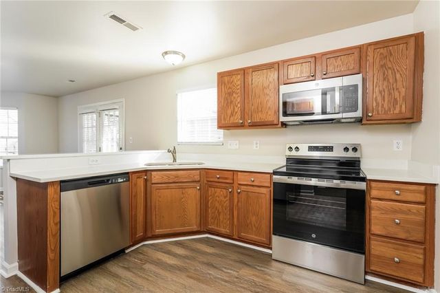 2115 Gramercy Park Drive, Greensboro, NC 27406