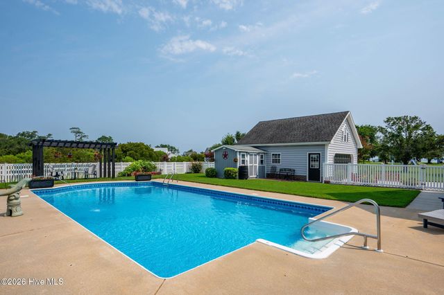 107 Goose Castle Terrace, Currituck, NC 27929