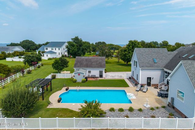 107 Goose Castle Terrace, Currituck, NC 27929