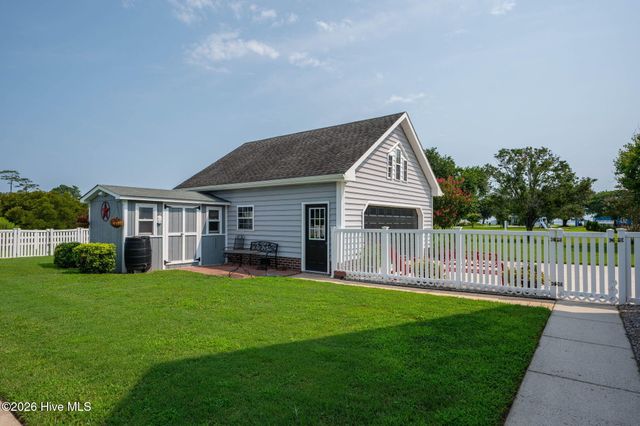 107 Goose Castle Terrace, Currituck, NC 27929