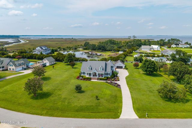 107 Goose Castle Terrace, Currituck, NC 27929