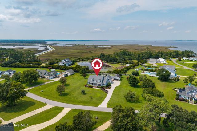107 Goose Castle Terrace, Currituck, NC 27929