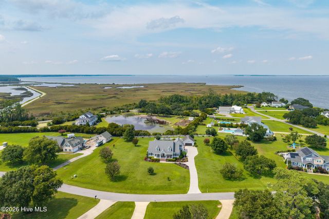 107 Goose Castle Terrace, Currituck, NC 27929
