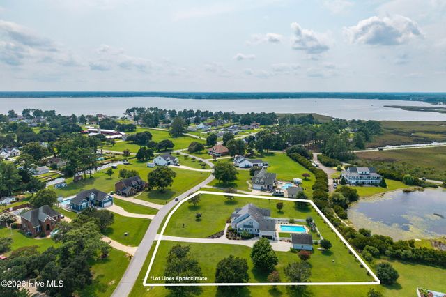 107 Goose Castle Terrace, Currituck, NC 27929