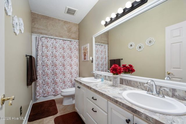 107 Goose Castle Terrace, Currituck, NC 27929