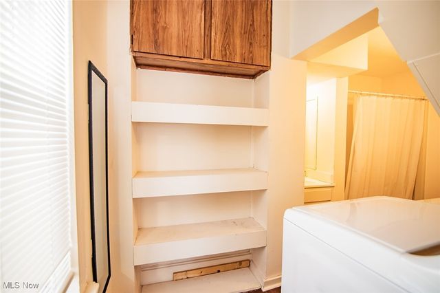 216 Blennerhassett Avenue, Belpre, OH 45714