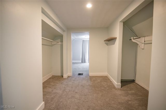 216 Blennerhassett Avenue, Belpre, OH 45714