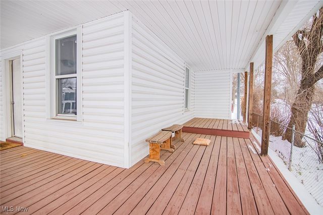 216 Blennerhassett Avenue, Belpre, OH 45714