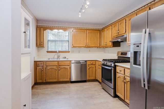 2702 Timbermist Drive, Benton, AR 72015