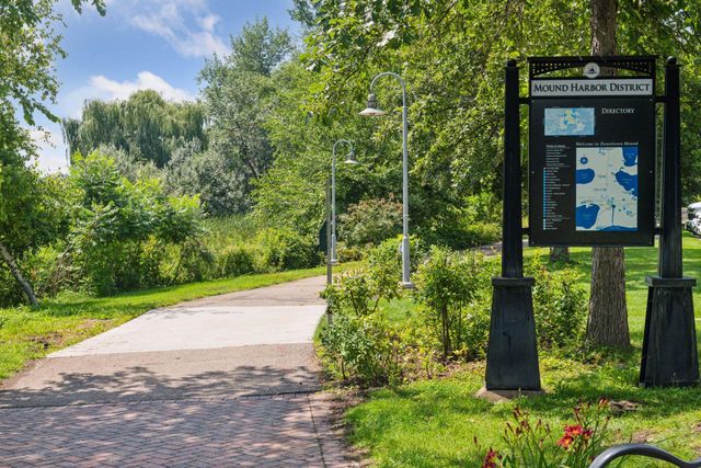 2133 Village Trail, Mound, MN 55364