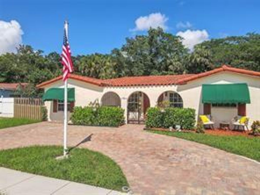 781 SW 49th Ter, Margate, FL 33068