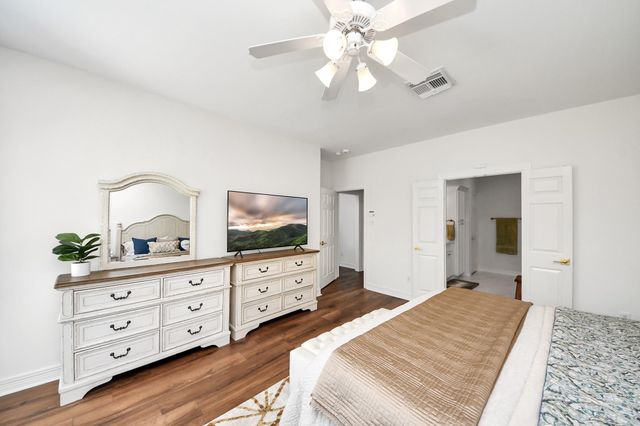 3007 Taylorcrest Drive, Pearland, TX 77584