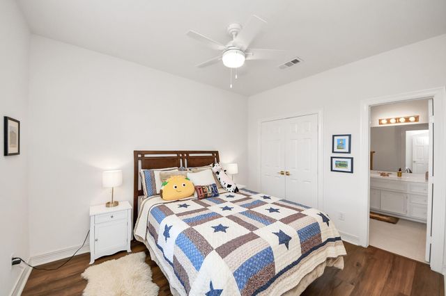 3007 Taylorcrest Drive, Pearland, TX 77584