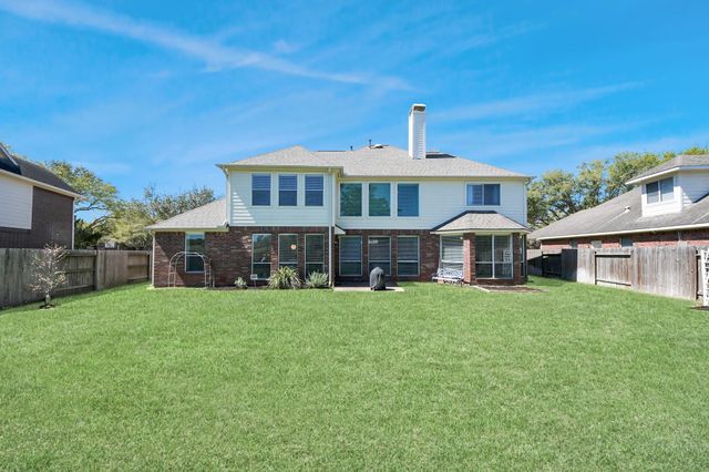 3007 Taylorcrest Drive, Pearland, TX 77584