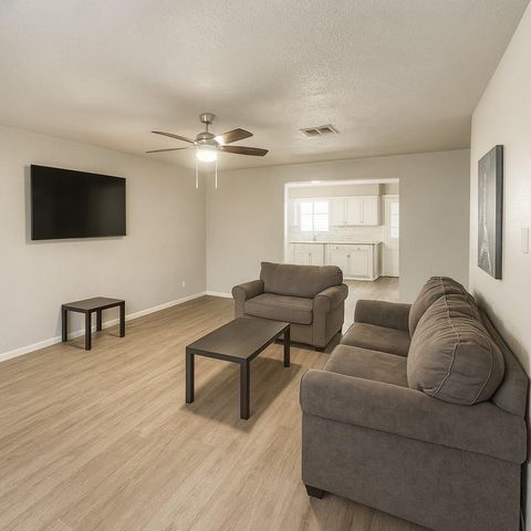 5825 Village Forest Court, Houston, TX 77092