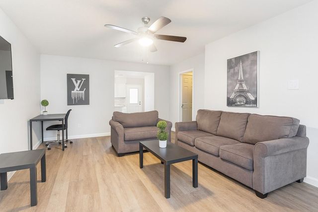 5825 Village Forest Court, Houston, TX 77092