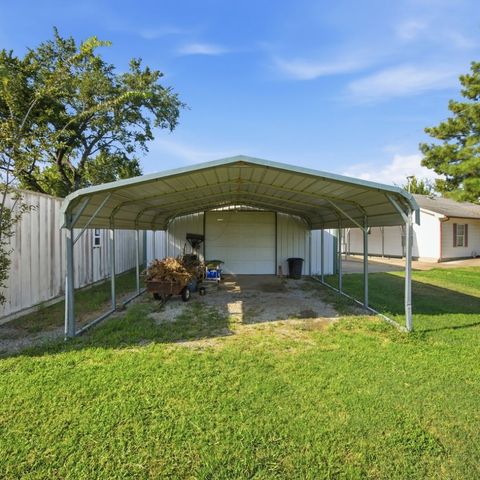 2696 Russellville Road, Quinton, OK 74561