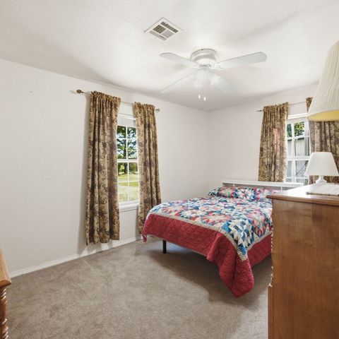 2696 Russellville Road, Quinton, OK 74561