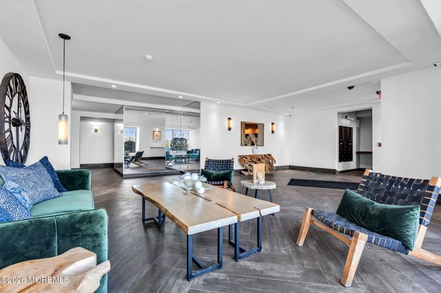 10 Ocean Boulevard 10E, Atlantic Highlands, NJ 07716