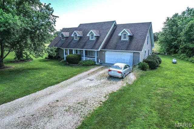 31201 Osborn Drive, Lebanon, MO 65536