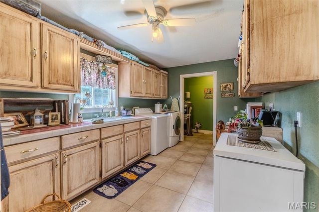 31201 Osborn Drive, Lebanon, MO 65536