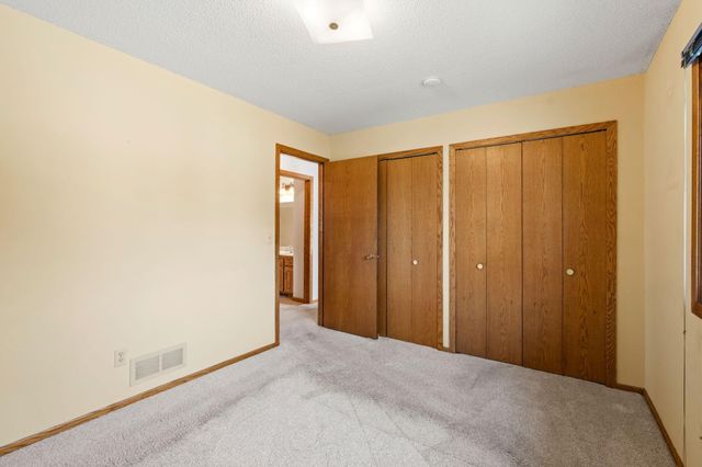 3501 84th Circle N, Brooklyn Park, MN 55443