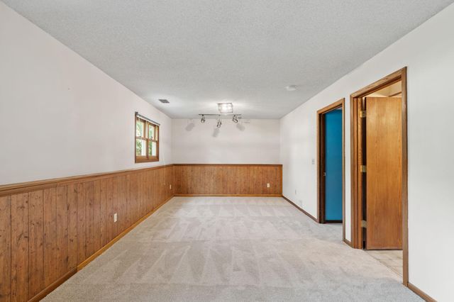 3501 84th Circle N, Brooklyn Park, MN 55443
