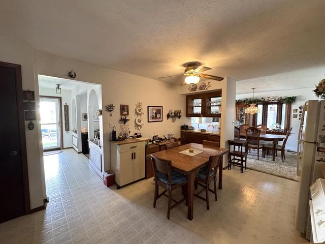 4425 89th STREET, Kenosha, WI 53142