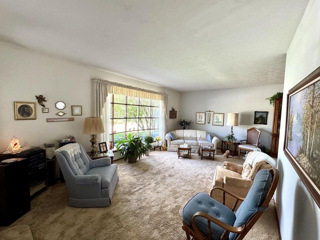 4425 89th STREET, Kenosha, WI 53142