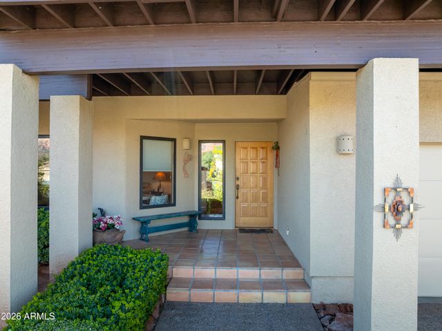 221 Lookout Drive, Sedona, AZ 86351