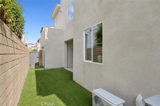 107 Spiral, Irvine, CA 92618