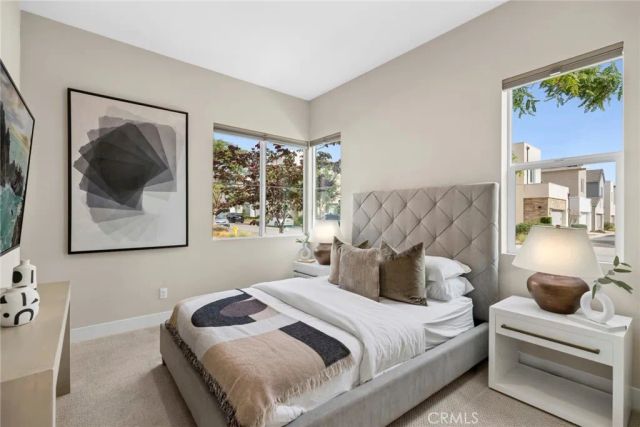 107 Spiral, Irvine, CA 92618